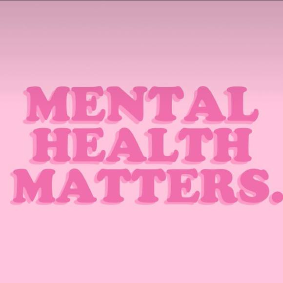 Meet your Posher, Brit - Picture 1 of 1